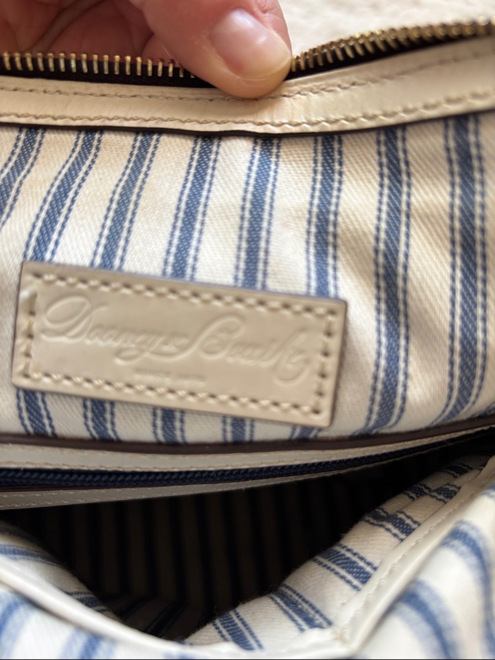 Dooney and Bourke Women’s Two-Tone Woven Satchel - Cream & Tan- great for Spring - Picture 12 of 13